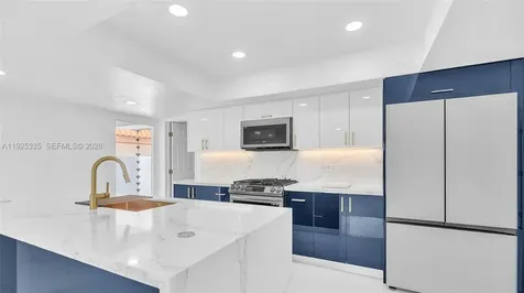 11421 SW 84th Street Miami FL 33173