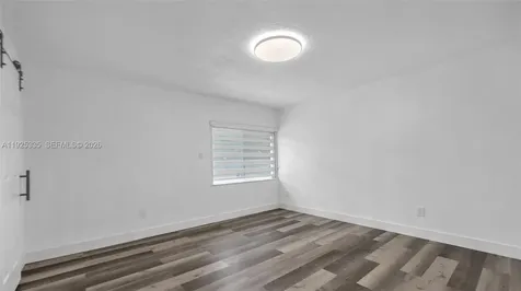 11421 SW 84th Street Miami FL 33173