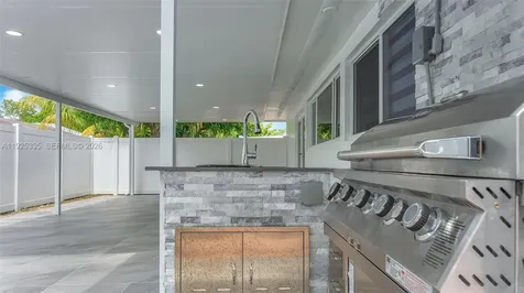 11421 SW 84th Street Miami FL 33173