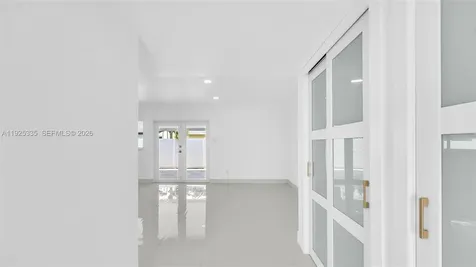11421 SW 84th Street Miami FL 33173