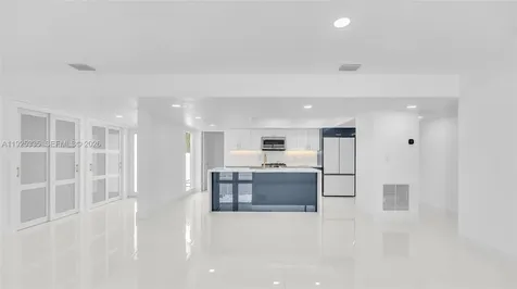 11421 SW 84th Street Miami FL 33173