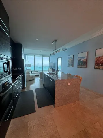 900 Biscayne Boulevard Miami FL 33132