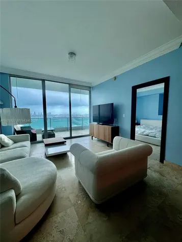 900 Biscayne Boulevard Miami FL 33132
