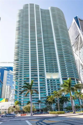 900 Biscayne Boulevard Miami FL 33132