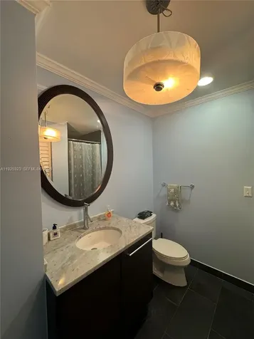 900 Biscayne Boulevard Miami FL 33132