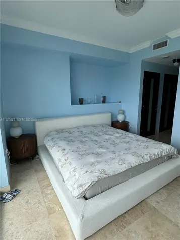 900 Biscayne Boulevard Miami FL 33132