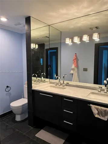 900 Biscayne Boulevard Miami FL 33132