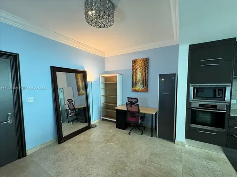 900 Biscayne Boulevard Miami FL 33132