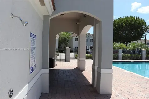 2940 SE 15th Terrace Homestead FL 33035