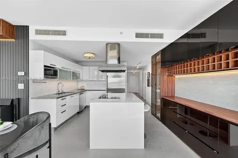 601 NE 36th Street Miami FL 33137