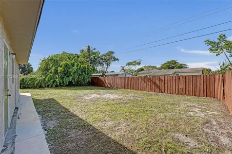 1777 NW 34th Avenue Lauderhill FL 33311