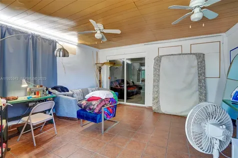 631 E 53rd Street Hialeah FL 33013