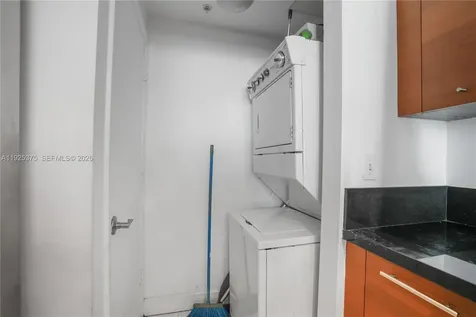 244 Biscayne Boulevard Miami FL 33132