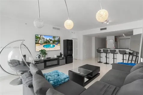 244 Biscayne Boulevard Miami FL 33132