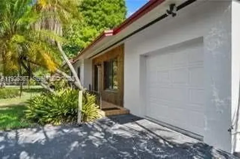 9155 SW 179th Street Palmetto Bay FL 33157