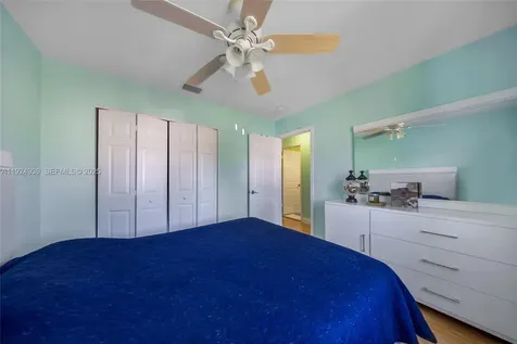 16236 SW 75th Street Miami FL 33193