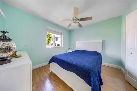 16236 SW 75th Street Miami FL 33193