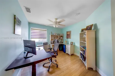 16236 SW 75th Street Miami FL 33193