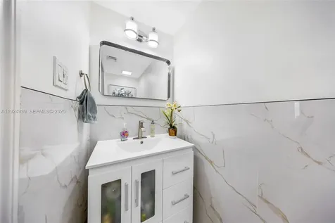 16236 SW 75th Street Miami FL 33193