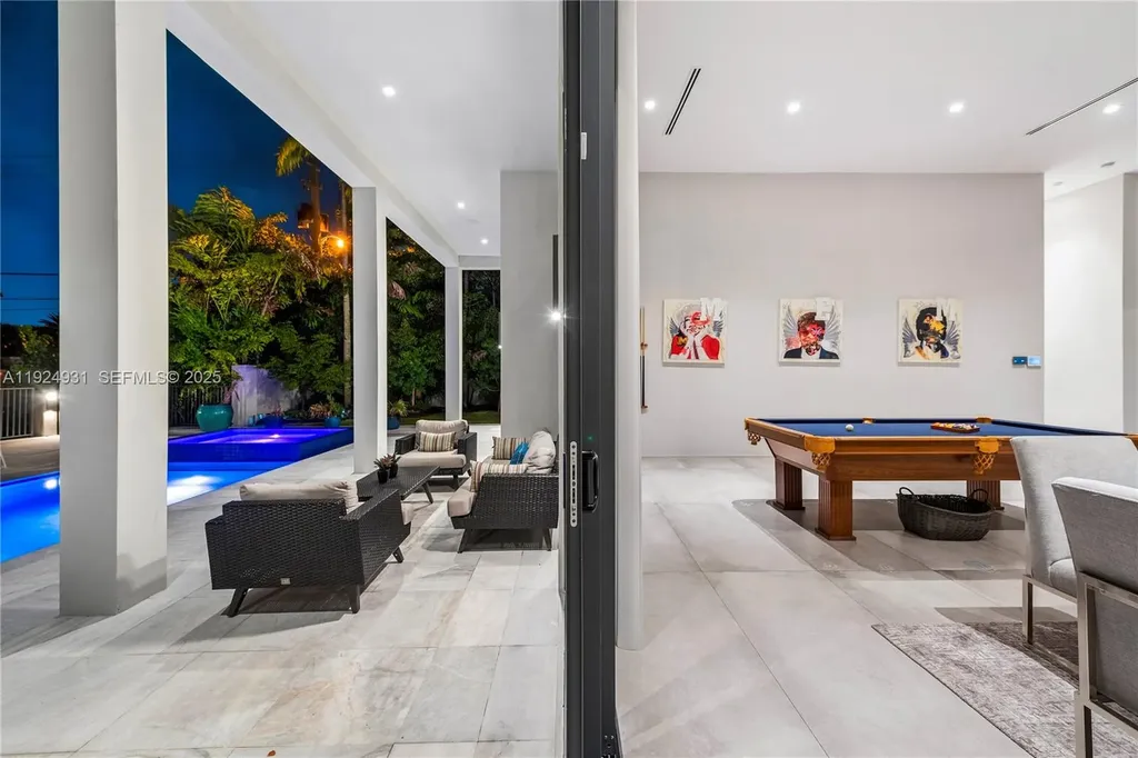 2700 NE 18th Street Fort Lauderdale FL 33305