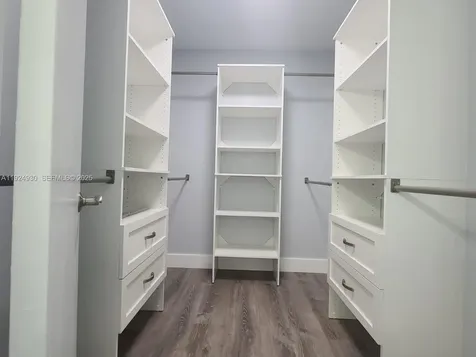 8895 Fontainebleau Boulevard Miami FL 33172