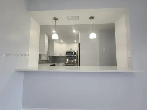 8895 Fontainebleau Boulevard Miami FL 33172