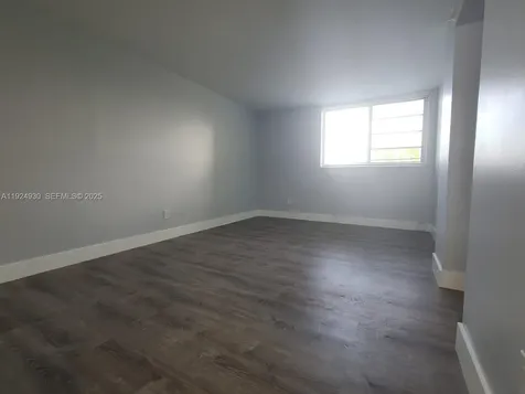 8895 Fontainebleau Boulevard Miami FL 33172