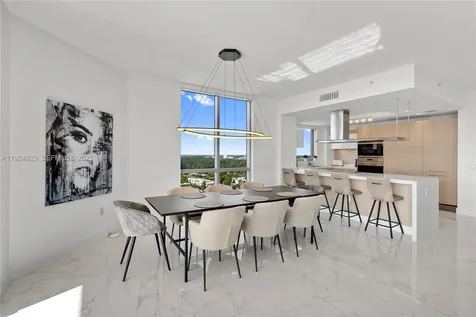 17111 Biscayne Boulevard North Miami Beach FL 33160