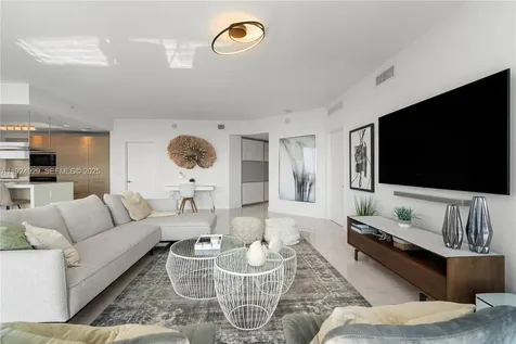 17111 Biscayne Boulevard North Miami Beach FL 33160