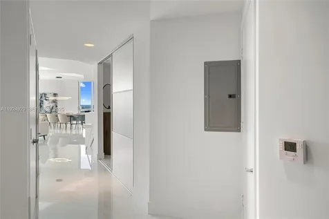17111 Biscayne Boulevard North Miami Beach FL 33160