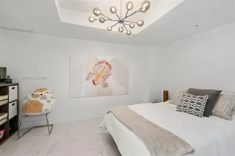 17111 Biscayne Boulevard North Miami Beach FL 33160