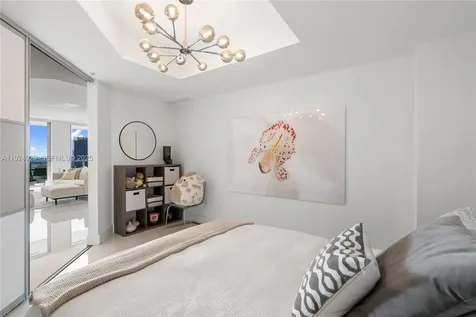 17111 Biscayne Boulevard North Miami Beach FL 33160