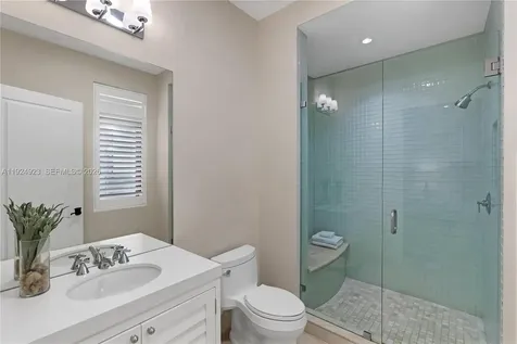288 S Coconut Lane Miami Beach FL 33139