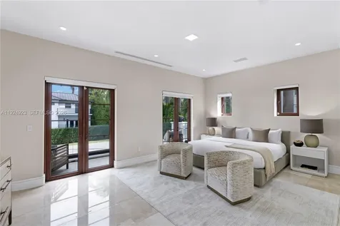 288 S Coconut Lane Miami Beach FL 33139