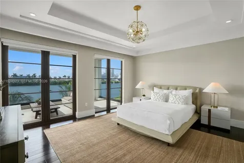288 S Coconut Lane Miami Beach FL 33139