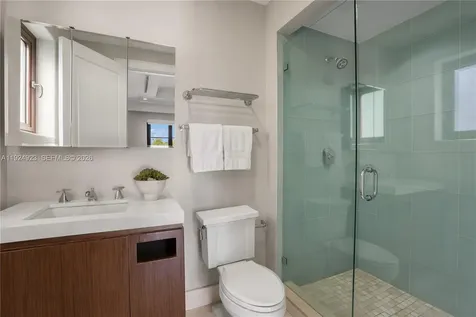 288 S Coconut Lane Miami Beach FL 33139