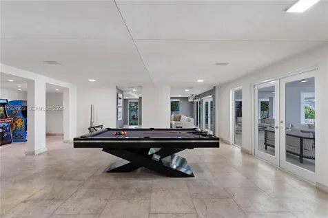288 S Coconut Lane Miami Beach FL 33139