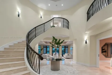 288 S Coconut Lane Miami Beach FL 33139