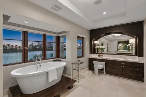 288 S Coconut Lane Miami Beach FL 33139