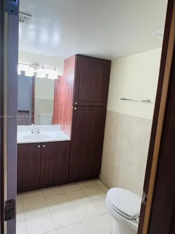 4990 NW 97th Place Doral FL 33178