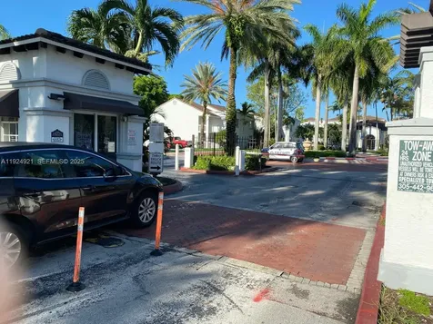 4990 NW 97th Place Doral FL 33178