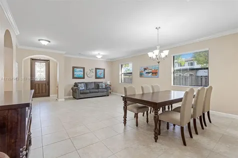 15154 SW 118th Street Miami FL 33196