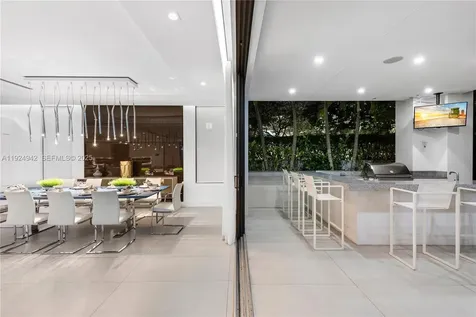 310 SE 11th Avenue Fort Lauderdale FL 33301