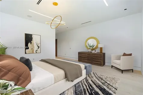 5903 SW 54th Court Davie FL 33314