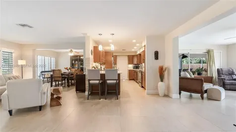 3517 Cleveland Street Hollywood FL 33021