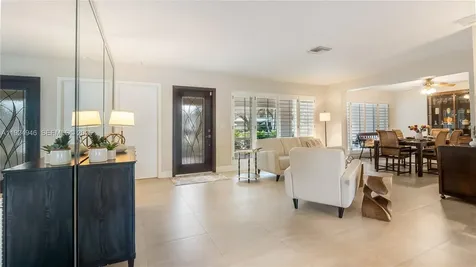 3517 Cleveland Street Hollywood FL 33021