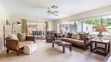 3517 Cleveland Street Hollywood FL 33021