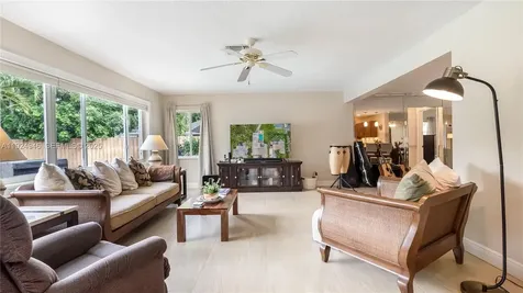 3517 Cleveland Street Hollywood FL 33021