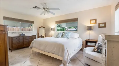 3517 Cleveland Street Hollywood FL 33021