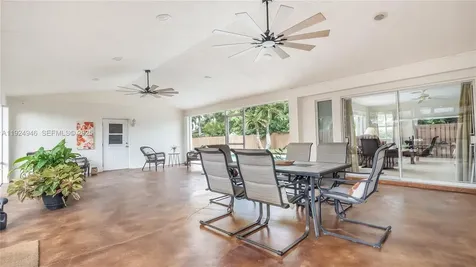 3517 Cleveland Street Hollywood FL 33021
